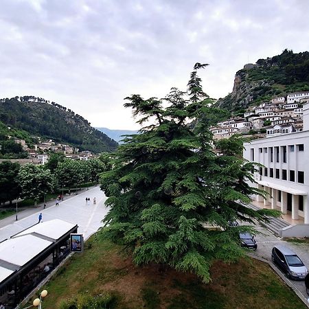 Magda Studio In Berat Center Bagian luar foto